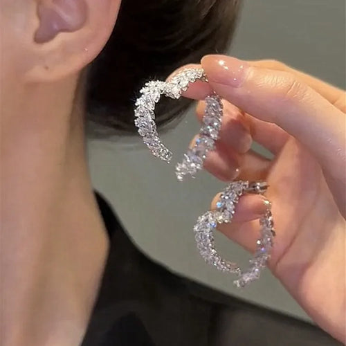 ARETES: Corazón adiamantado 💎🤍